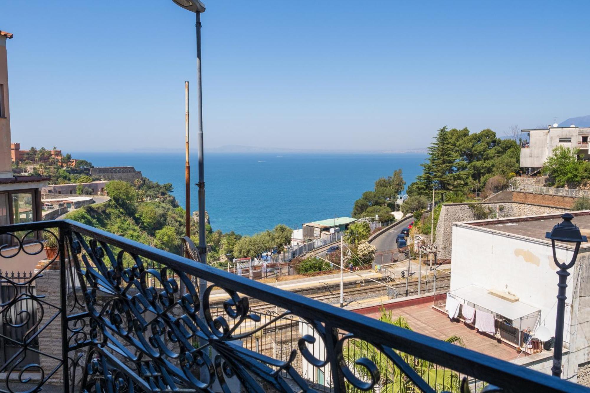 La Casa Del Golfo Apartment Vico Equense Exterior photo